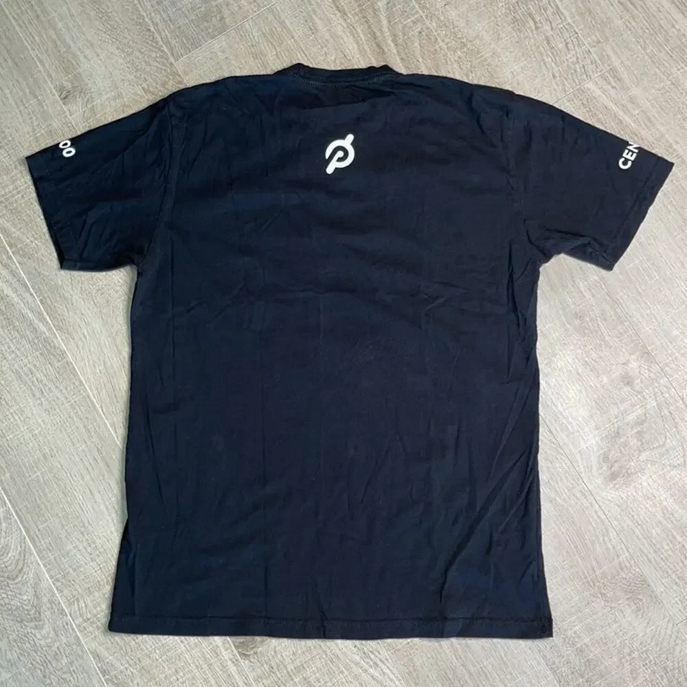 Peloton black white